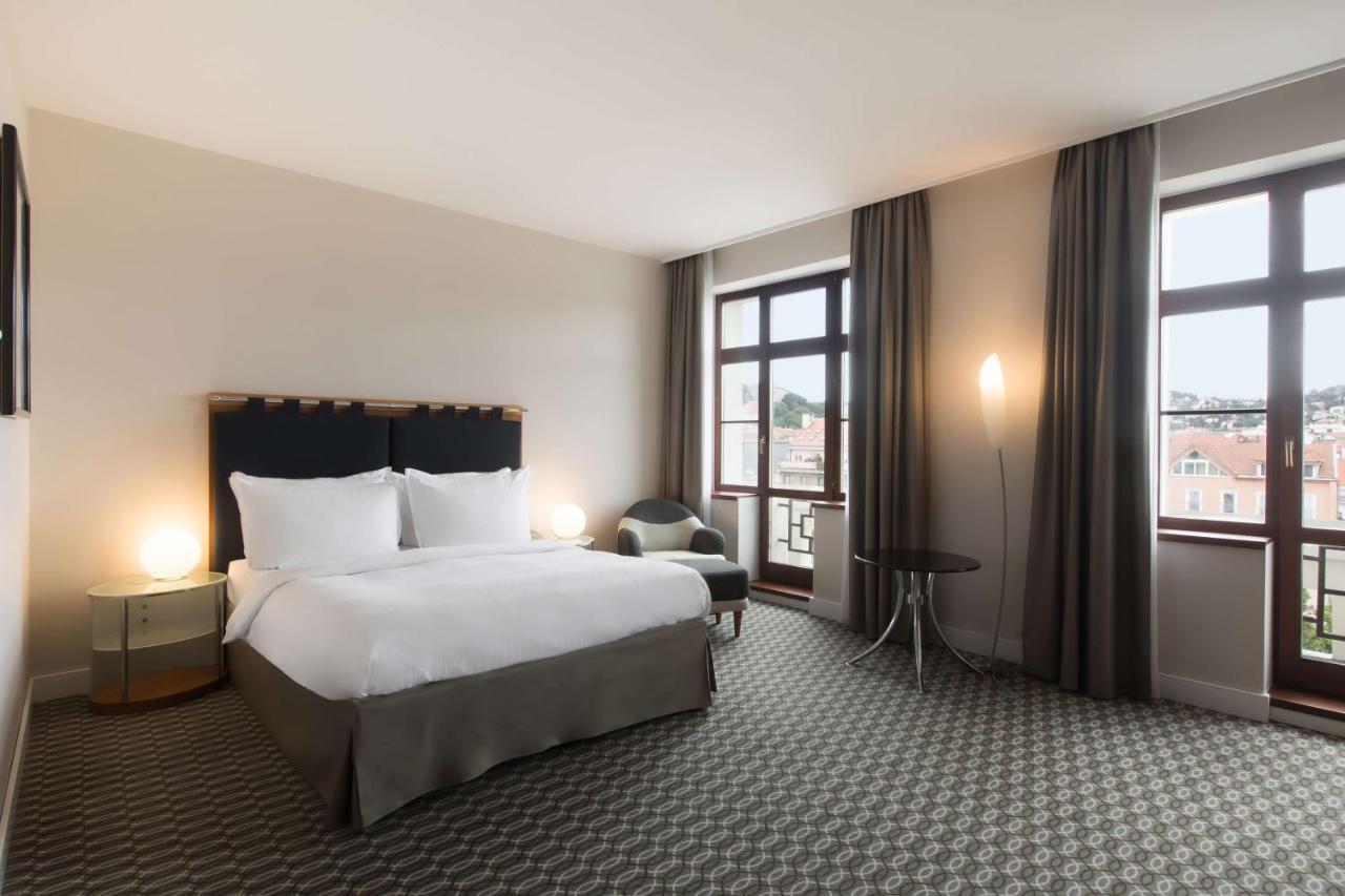 Radisson Blu Carlton Hotel, บราติสลาวา ภายนอก รูปภาพ